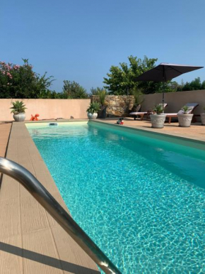 Villa tout confort avec piscine